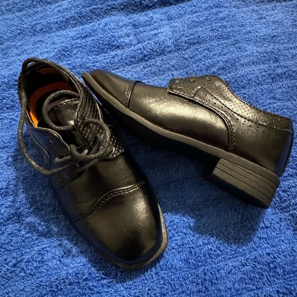 Black Formal Dress with Sophisticated Elegance